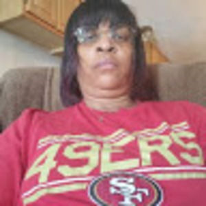 Meet your Posher, Essie